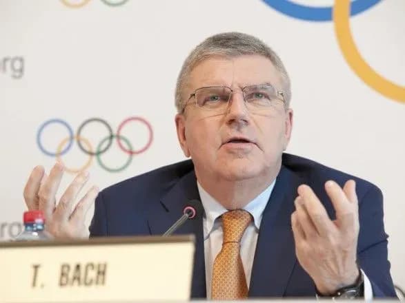 mok-ne-dozvoliv-proyti-pid-natsionalnim-praporom-atletam-z-rosiyi-na-tseremoniyi-zakrittya-oi-2018