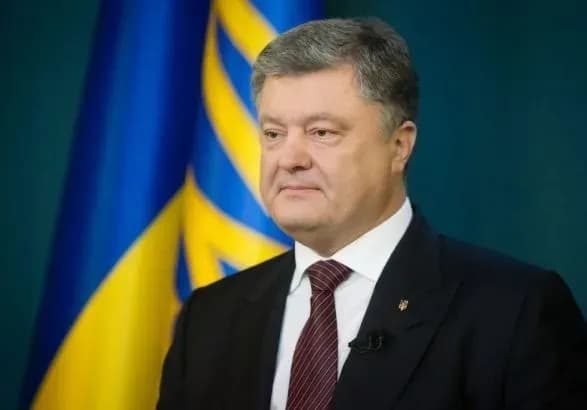 poroshenko-rozpoviv-koli-initsiyuye-pered-vr-pitannya-pro-avtonomiyu-krimu