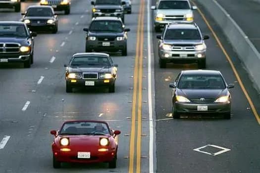 kabmin-stvoriv-koordinatsiynu-radu-z-bezpeki-dorozhnogo-rukhu