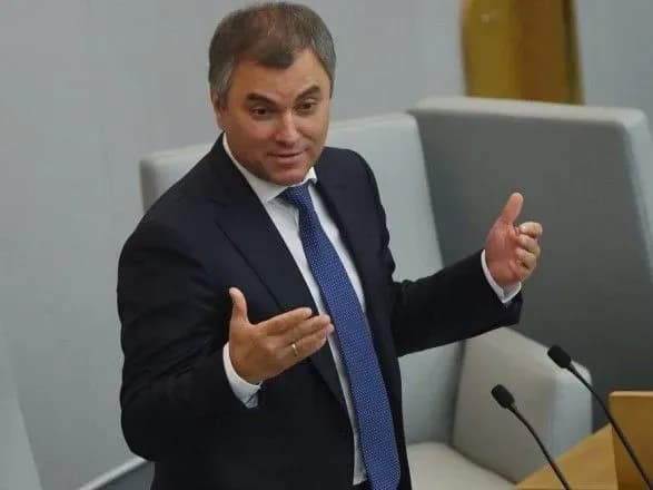 spiker-derzhdumi-rf-pro-seksualni-domagannya-yakscho-nebezpechno-minyayte-robotu