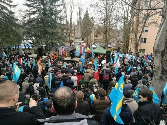 etnichni-ugortsi-na-mitingu-v-rumuniyi-vimagali-sobi-samostiynosti