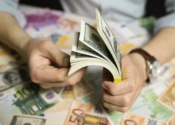 nardep-murayev-zayavlyaye-scho-zaproponuvav-zakonoproekti-pro-amnistiyu-kapitaliv-sche-rik-tomu