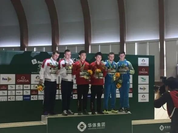 ukrayinskiy-duet-viborov-nagorodu-na-etapi-svitovoyi-seriyi-zi-stribkiv-u-vodu