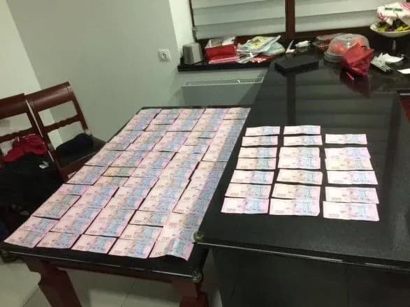 pravookhorontsi-neytralizuvali-ozbroyene-ugrupovannya-yake-zaymalosya-kradizhkami-naftoproduktiv