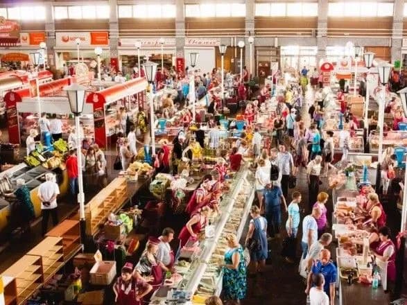 prodovolchiy-rinok-krayini-perepovneniy-falsifikatom-ekspert