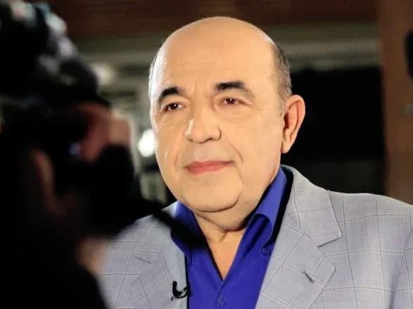 rabinovich-khameleoni-pri-vladi-obkradayut-krayinu-prikrivayuchis-vishivankami-abo-georgiyivskimi-strichkami