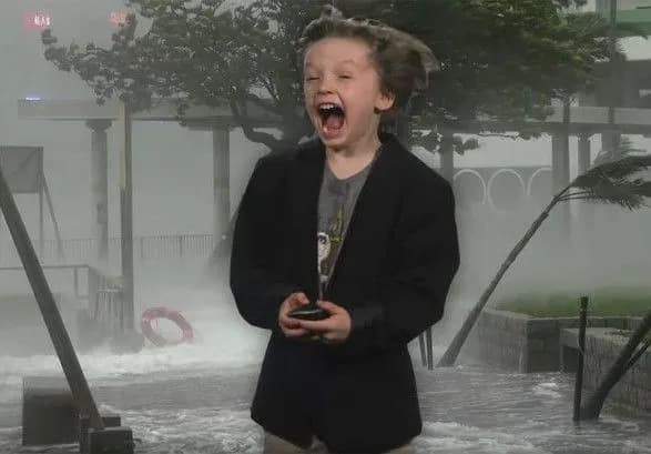 malenkiy-khlopchik-z-floridi-zapisav-feyerichniy-prognoz-pogodi