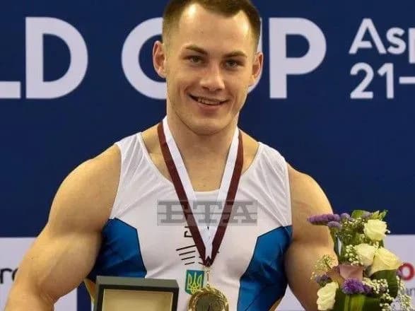 ukrayinskiy-gimnast-radivilov-viborov-dva-zolota-kubka-svitu