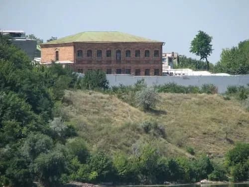 v-odniy-z-kamer-mikolayivskogo-sizo-spalakhnula-pozhezha