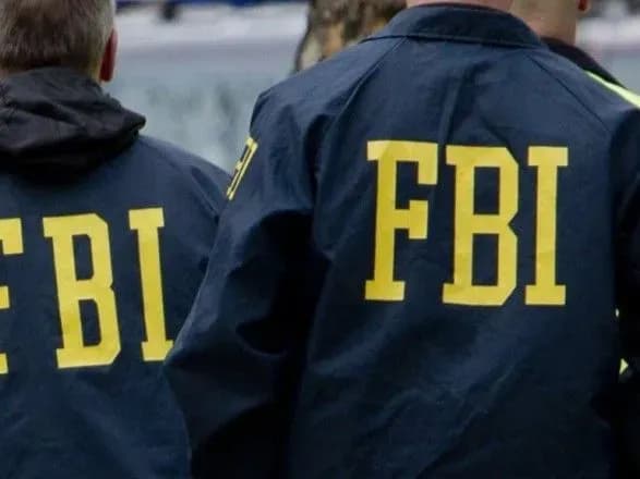 sud-vidmoviv-sitniku-u-zalishenni-bez-rozglyadu-pozovu-rozenblata-schodo-zaluchennya-fbr