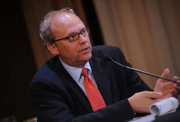 ukrayinskiy-uryad-maye-pripiniti-kontrol-rosiyskikh-oligarkhiv-nad-ukrayinskimi-oblenergo-ekspert