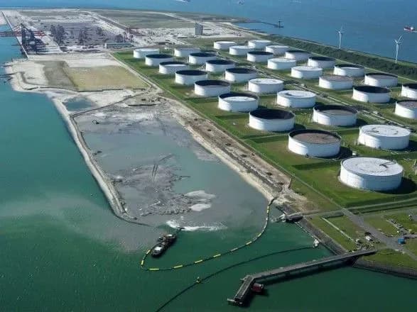 ukrayina-planuye-vzyati-uchast-u-budivnitstvi-lng-terminalu-na-khorvatskomu-ostrovi