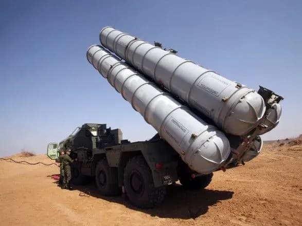 rosiya-podaruye-siriyi-rzk-s-300