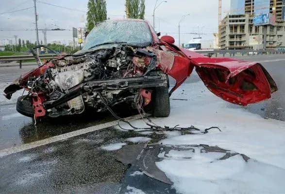 kabmin-zatverdiv-derzhprogramu-pidvischennya-bezpeki-na-dorogakh-do-2020-roku