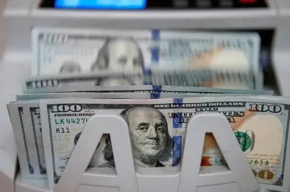 u-kvitni-ukrayina-viplatila-bilshe-127-mln-dolariv-borgiv