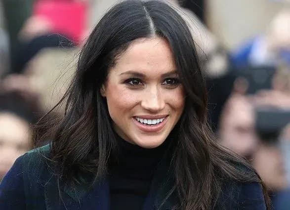 efekt-megan-markl-dizayneri-obozhnyuyut-narechenu-printsa-garri