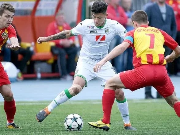 karpati-u-menshosti-zveli-vnichiyu-match-z-zirkoyu