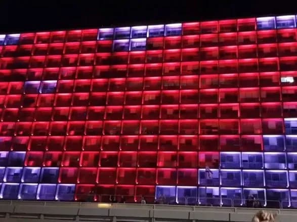 the-jerusalem-post-u-izrayilskikh-mistakh-usyu-nich-lyudi-svyatkuyut-peremogu-krayini-na-yevrobachenni