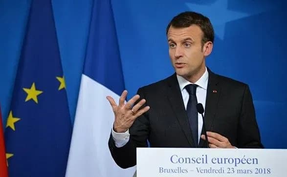 makron-visloviv-trampu-zanepokoyennya-cherez-podiyi-na-blizkomu-skhodi