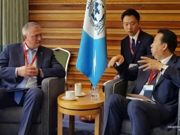 ukrayina-zbilshit-shtat-delegativ-u-tsentralnomu-ofisi-interpolu