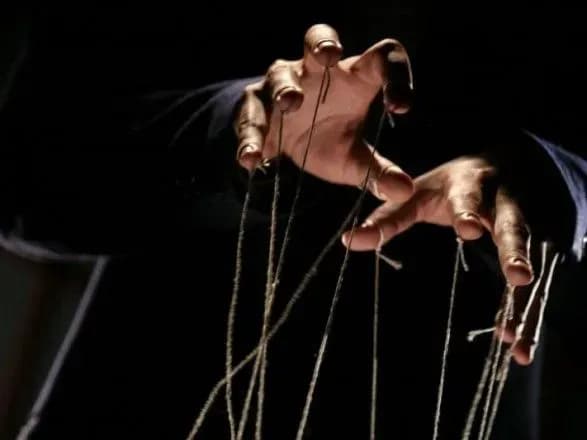 ekspert-ukrayinski-oligarkhi-ostanniy-zakhist-derzhavi-vid-povnoyi-vtrati-suverenitetu