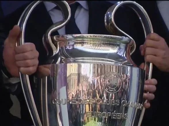 do-trolingu-pavelka-cherez-turne-kubka-uyefa-priyednalisya-veterani-ato