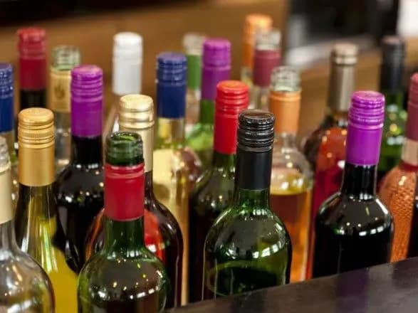 yevropeyski-vinorobi-perekhodyat-na-alyuminiyevi-probki-doslidzhennya