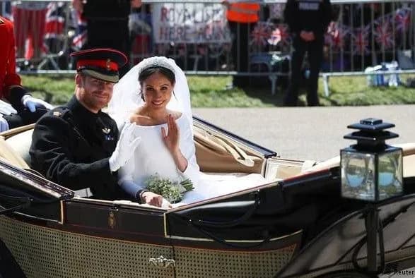 korolivske-vesillya-nimetsku-telekompaniyu-zvinuvatili-v-rasizmi