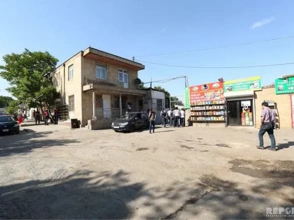 u-baku-stavsya-vibukh-v-kafe-ye-zagibli