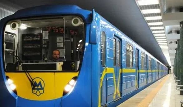 pyat-stantsiy-stolichnogo-metro-zakrili-cherez-zagrozu-vibukhu