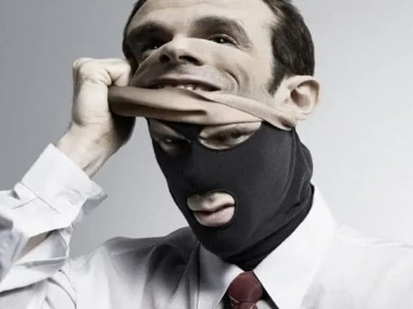 postachalnik-zaboronenikh-rosiyskikh-avtobusiv-poskarzhivsya-na-reydersku-ataku