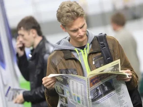 kerivnik-derzhsluzhbi-zaynyatosti-u-velikikh-mistakh-do-90-bezrobitnikh-mayut-vischu-osvitu