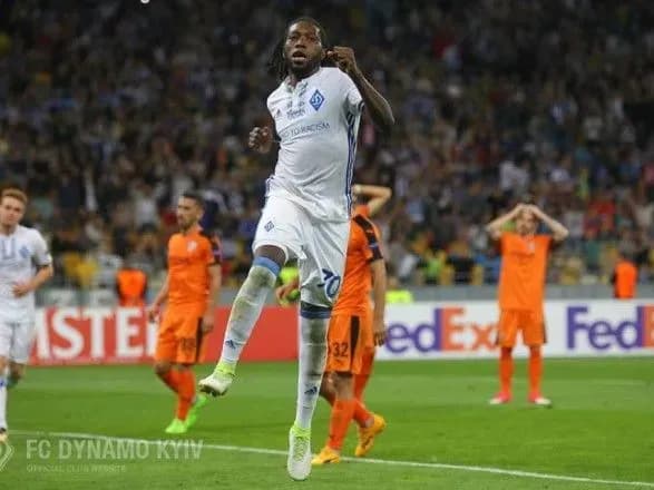 shakhtar-mozhe-popovnitis-forvardom-dinamo-mbokani-zmi