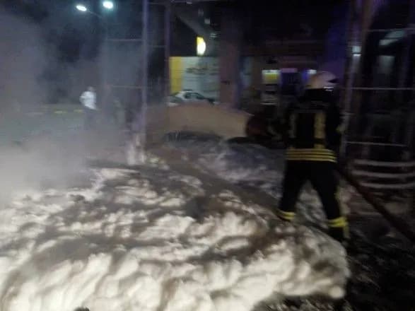 zabuv-vityagnuti-pistolet-stali-vidomi-obstavini-vibukhu-na-zapravtsi-pid-kiyevom