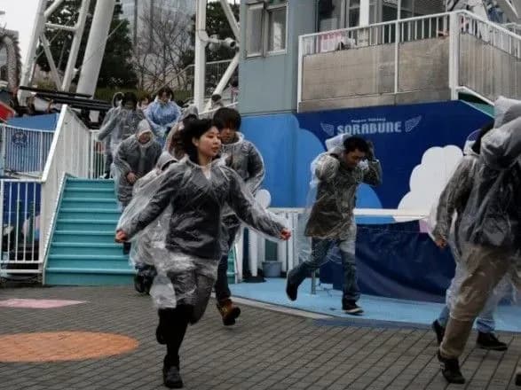 zmi-yaponiya-pripinit-tsivilni-navchannya-pislya-samitu-ssha-i-kndr