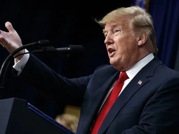 tramp-sprostuvav-informatsiyu-pro-te-scho-vin-govoriv-pro-namir-vivesti-ssha-z-sot