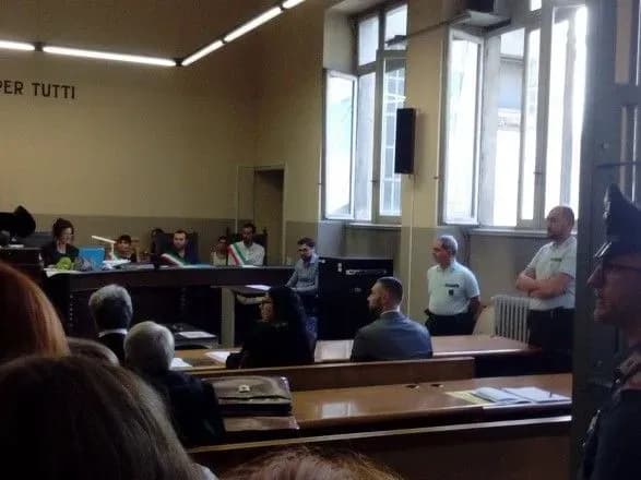 italiyski-zhurnalisti-visunuli-pozov-proti-ukrayini-cherez-zagibel-kolegi-na-donbasi