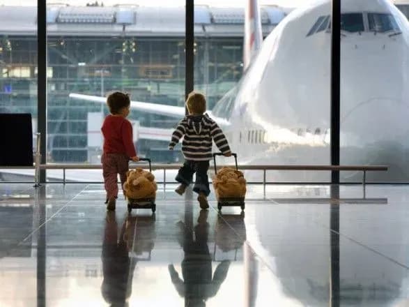 u-dpsu-rozpovili-yak-zminyatsya-pravila-peretinu-kordonu-dlya-ditey