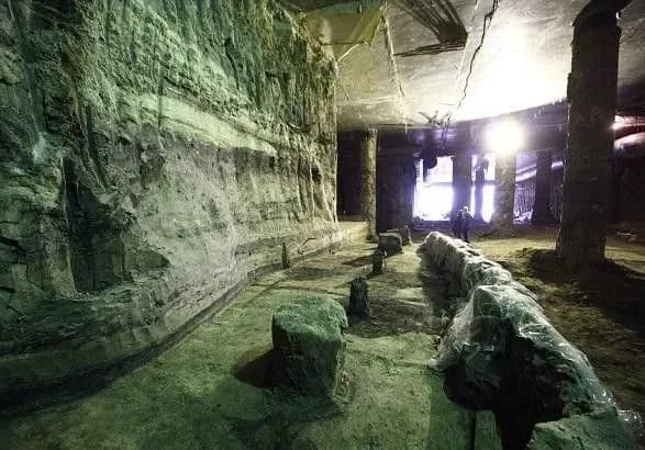 muzey-na-poshtoviy-u-minkulti-nagadali-khto-maye-opikuvatisya-pamyatkami-istorichnoyi-spadschini