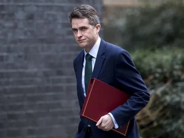 britaniya-zvinuvatila-rosiyu-v-smerti-materi-trokh-ditey-vid-novachka