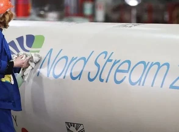 lozhka-dogtyu-na-polyakh-samitu-tusk-rozpoviv-pro-strategiyu-yes-schodo-pivnichnogo-potoku-2