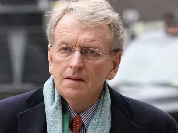 eks-posla-britaniyi-v-nimechchini-i-ssha-pobili-v-metro