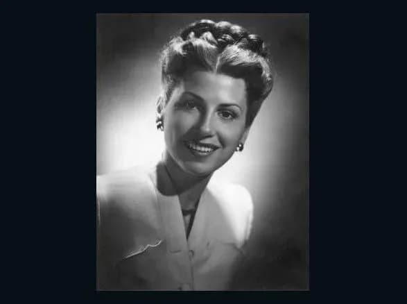 pomerla-kolishnya-druzhina-frenka-sinatri