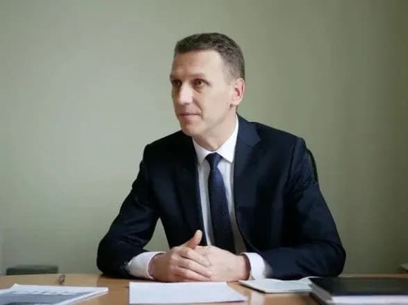 peremozhtsi-konkursu-na-kerivni-posadi-dbr-proydut-spetsperevirku-truba