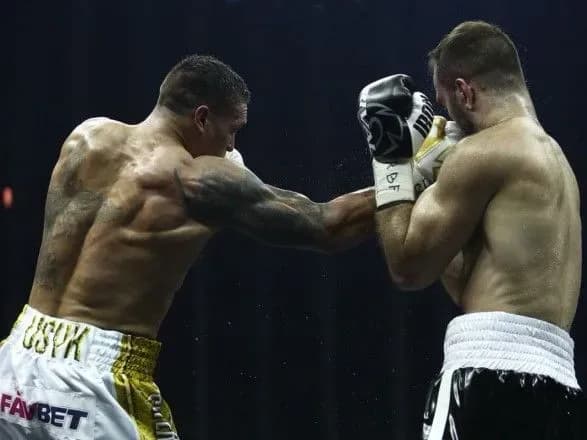 oleksandr-usik-stav-absolyutnim-chempionom-ta-zdobuv-kubok-mukhameda-ali