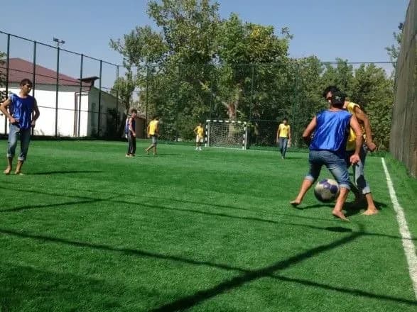 do-kintsya-roku-v-ivano-frankivskiy-oblasti-zyavitsya-16-novikh-futbolnikh-mini-poliv