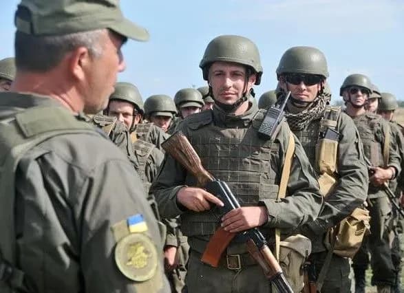 poltorak-anonsuvav-masshtabni-zmini-v-sistemi-viyskovoyi-osviti