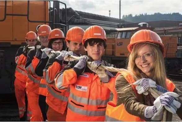 ukrzaliznitsya-zabezpechit-ukrayinskikh-vipusknikiv-robochimi-mistsyami