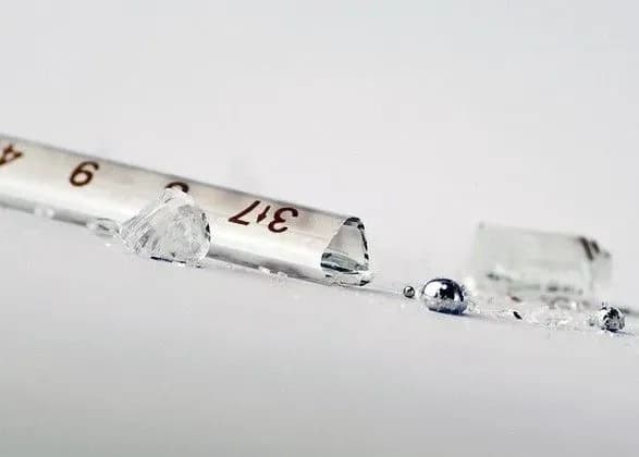 vlada-mozhe-zaboroniti-vikoristannya-rtutnikh-lamp-ta-termometriv