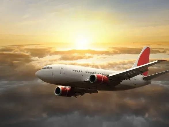 chotiri-ukrayintsi-pokinuli-indoneziyu-do-zemletrusu-mzs